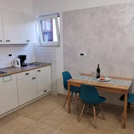 K&d Apartment Pula